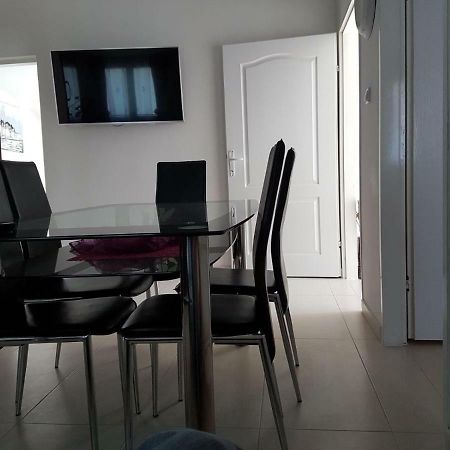 Apartment Dijana Kastela Dış mekan fotoğraf