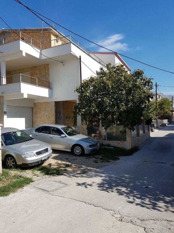 Apartment Dijana Kastela Dış mekan fotoğraf
