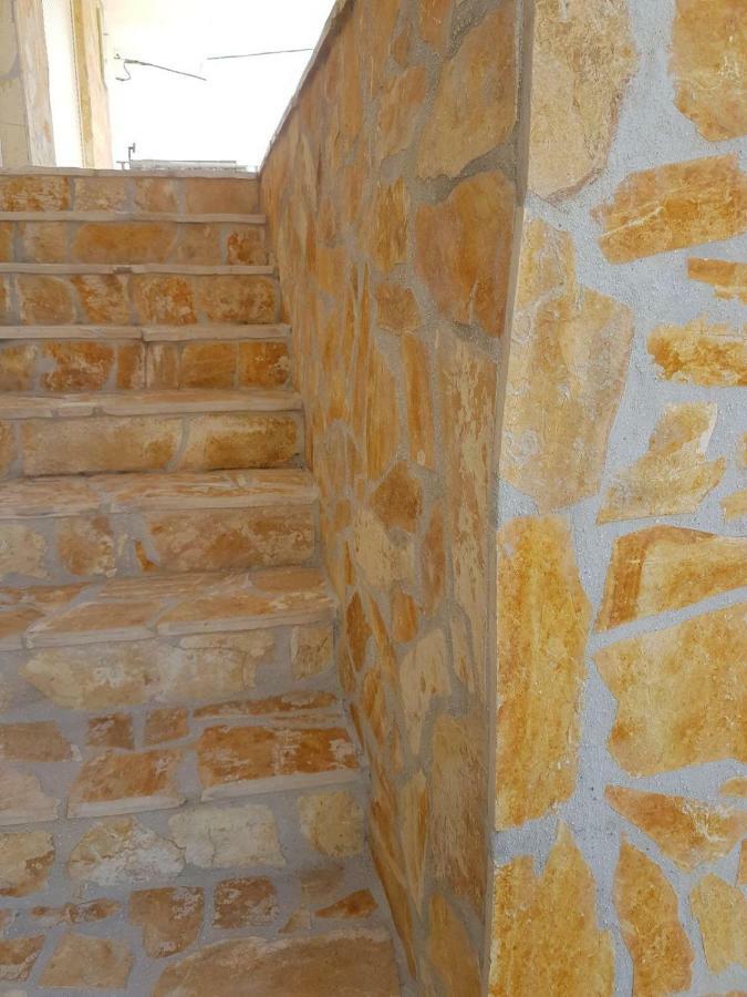 Apartment Dijana Kastela Dış mekan fotoğraf
