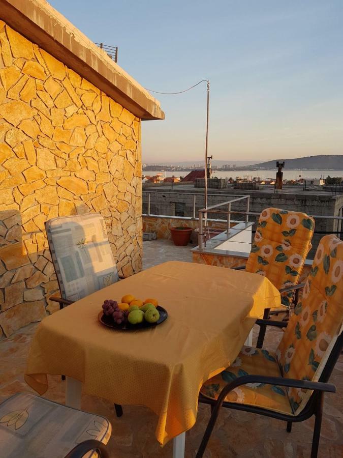 Apartment Dijana Kastela Dış mekan fotoğraf