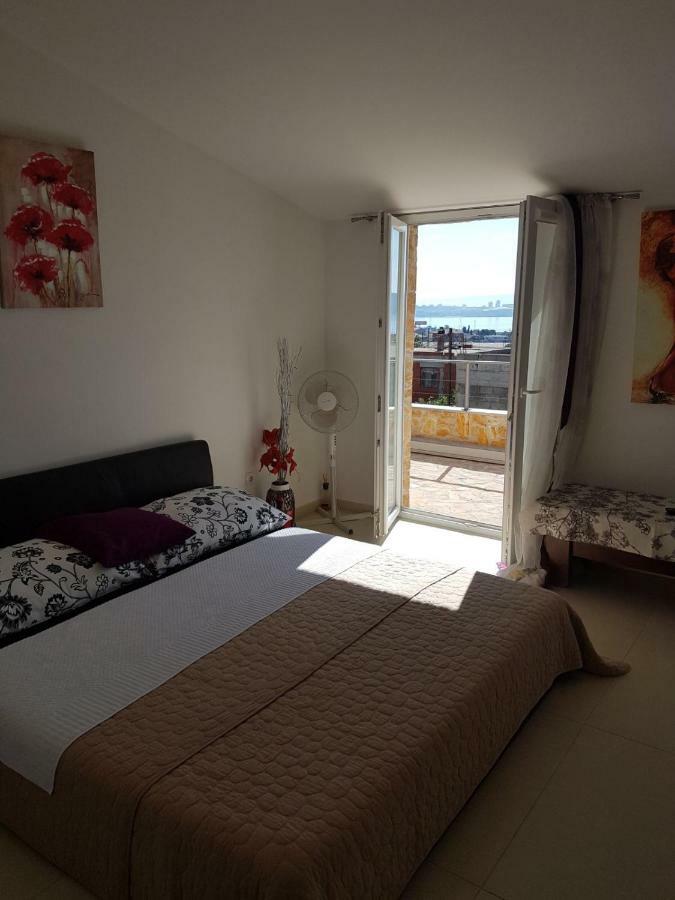 Apartment Dijana Kastela Dış mekan fotoğraf