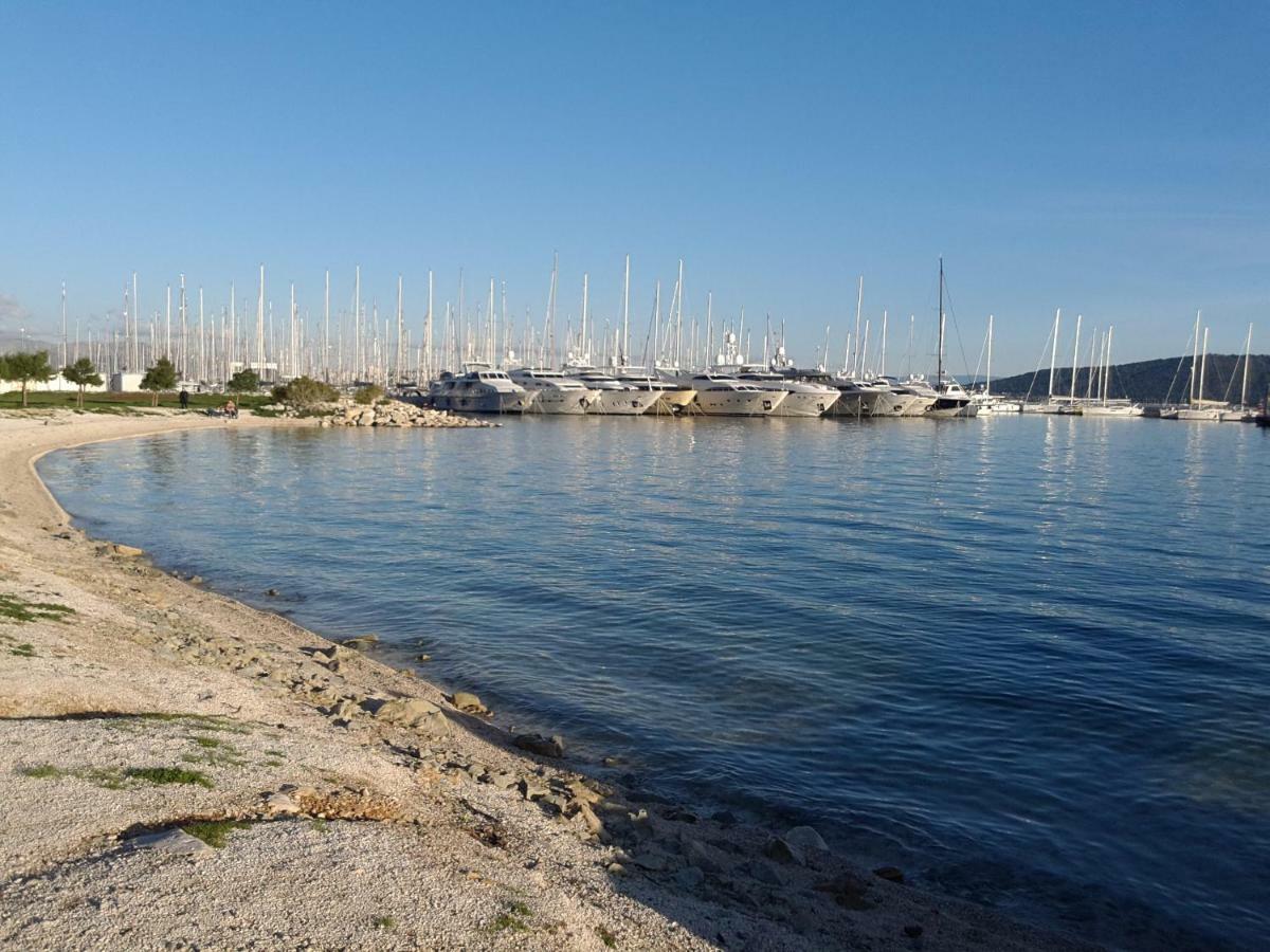 Apartment Dijana Kastela Dış mekan fotoğraf